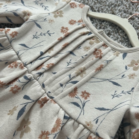 Carters Baby Girl Dress - Picture 2 of 3